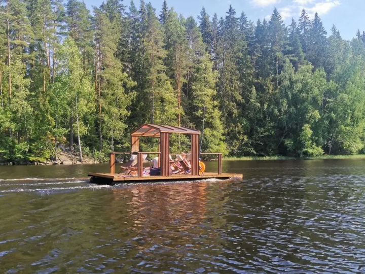 Аренда плавучей беседки на Вуоксе - уникальный опыт водного отдыха