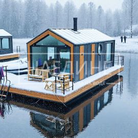 Просторная терраса для отдыха на хаусботе Сила Ветра со стульями | Наедине - дома на воде