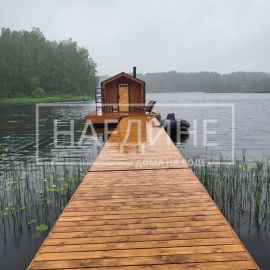 Гарантия лучшего отдыха на озере: баня Барн с профессиональной парной | Наедине - дома на воде