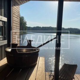 Романтический вечер в арендованной бане Барн на воде | Наедине - дома на воде