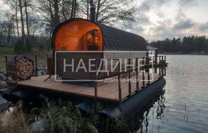Терраса с видом на Вуоксу – аренда плавучей бани с живописной панорамой