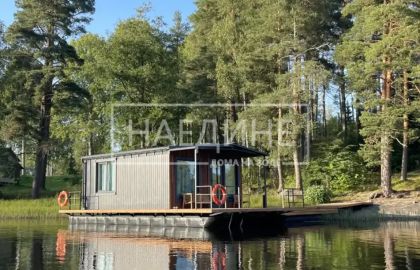 Хаусбот «Сила Природы» на Вуоксе – уютный плавучий дом с террасой для аренды