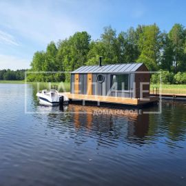 Премиальный хаусбот Сила Ветра для аренды на живописном водоеме | Наедине - дома на воде