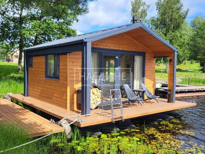 Аренда хаусбота «Сила Вуоксы» – плавучий дом с террасой на озере Вуокса