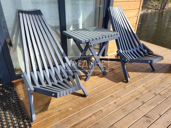 Зона отдыха на террасе плавучего дома – отдых с комфортом